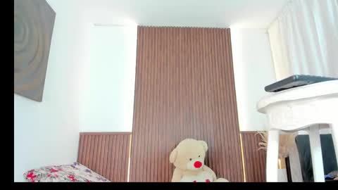 Snapshot of bunnyhots chatting on 15, 9, 2025 Angela Santini online show from 15, 9, 2025