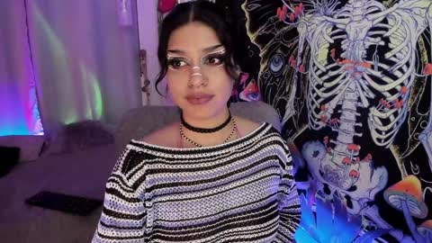   online show from 26, 12, 2024