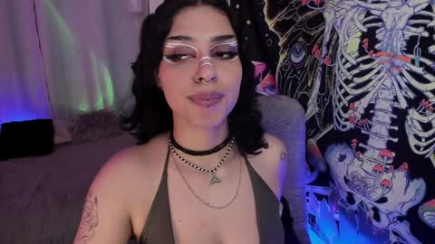   online show from 23, 1, 2025