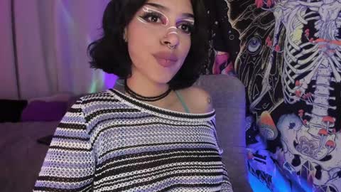   online show from 6, 2, 2025