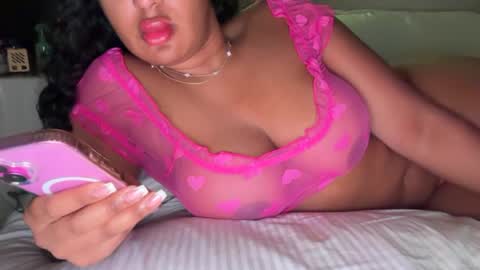 Snapshot of bunsbunnyprincess chatting on 27, 7, 2026 Buns Bunny Princess online show from 27, 7, 2026