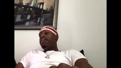 burgerboy06 online show from 4, 2, 2025