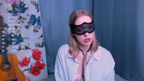 burning_g1rl online show from 8, 4, 2026