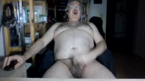 Snapshot of busibaer666 chatting on 28, 1, 2025 busi online show from 28, 1, 2025