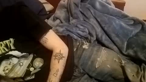 Buster18Hymen online show from 5, 1, 2025