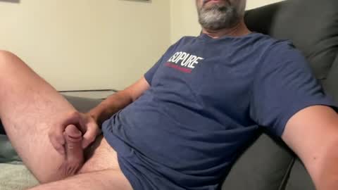 Snapshot of busterjon chatting on 29, 6, 2026 Jon online show from 29, 6, 2026