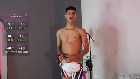 Buster independent model online show from 17, 10, 2025