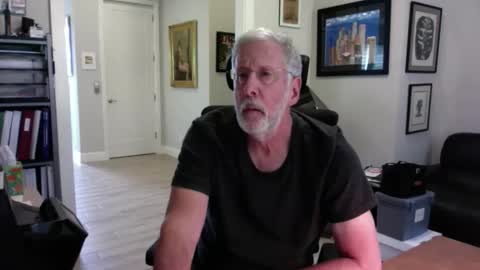 Snapshot of bustinout99 chatting on 15, 3, 2026 afternoon wood online show from 15, 3, 2026
