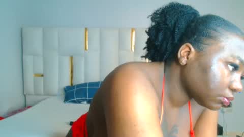 Snapshot of busty_mellons69 chatting on 29, 9, 2025 busty_mellons69 online show from 29, 9, 2025