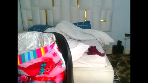 Snapshot of busty_mellons69 chatting on 2, 10, 2025 busty_mellons69 online show from 2, 10, 2025