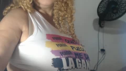Snapshot of bustyamanda_ chatting on 27, 6, 2026 Amanda online show from 27, 6, 2026