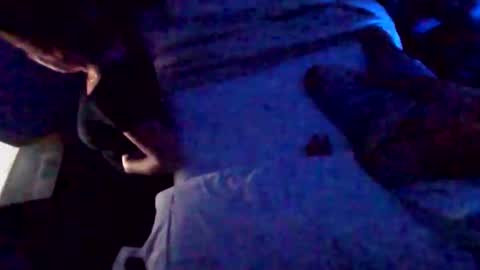 busy40somethingcpl online show from 2, 11, 2025