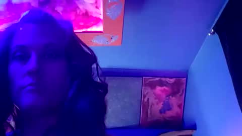 busybee83 online show from 26, 1, 2025