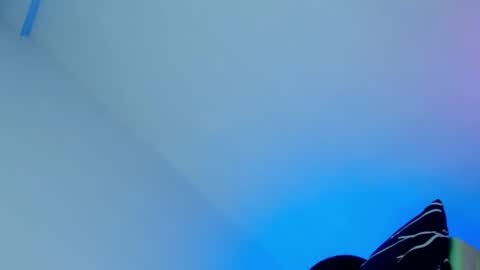 J E N online show from 24, 2, 2026