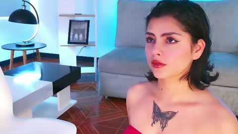 Snapshot of butterflyx39 chatting on 25, 6, 2026 Lia Butterfly online show from 25, 6, 2026