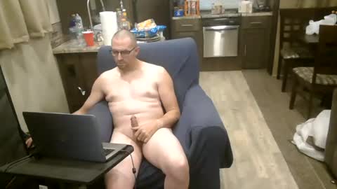 Snapshot of buttnaked4u1 chatting on 25, 7, 2026 buttnaked4u1 online show from 25, 7, 2026