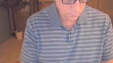 Snapshot of buttnakedfun954737 chatting on 30, 12, 2024 Miles online show from 30, 12, 2024