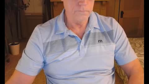 Snapshot of buttnakedfun954737 chatting on 10, 3, 2025 Miles online show from 10, 3, 2025