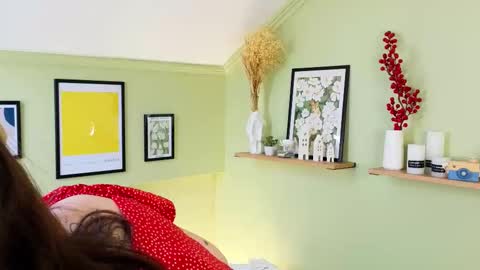 Kira online show from 6, 3, 2026