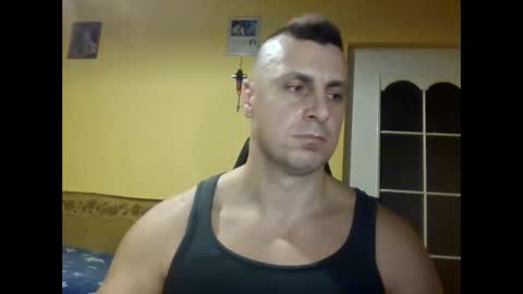 Snapshot of bzykacz1988 chatting on 19, 10, 2025 bzykacz1988 online show from 19, 10, 2025