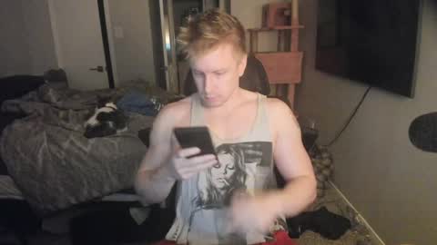 Snapshot of c00ki3m0nstr chatting on 22, 4, 2026 c00ki3m0nstr online show from 22, 4, 2026