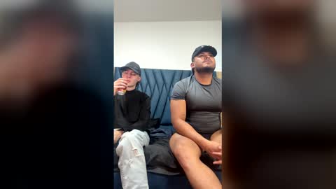 Snapshot of caballero_____ chatting on 8, 4, 2026 INSTAGRAM CABALLERO 1998 online show from 8, 4, 2026