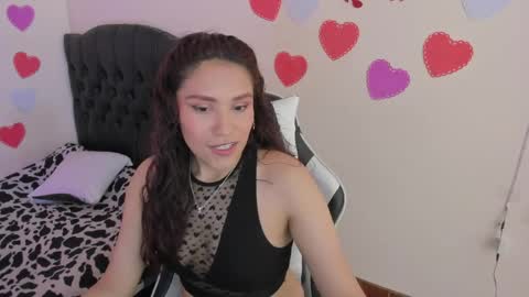 Snapshot of caelisse_cb chatting on 3, 6, 2026 caelisse_cb online show from 3, 6, 2026