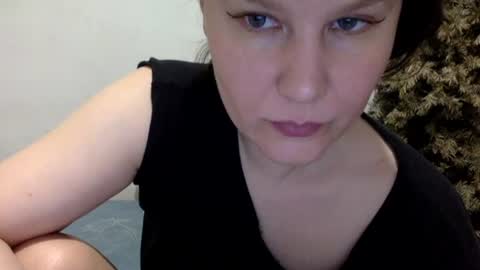 Snapshot of caffeinated_lamb chatting on 23, 4, 2026 Lamb online show from 23, 4, 2026