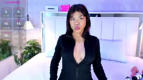 CailynBrown online show from 18, 2, 2025