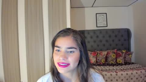 caitlingomez0 online show from 26, 11, 2025