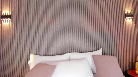 Caitlyn  online show from 20, 2, 2026