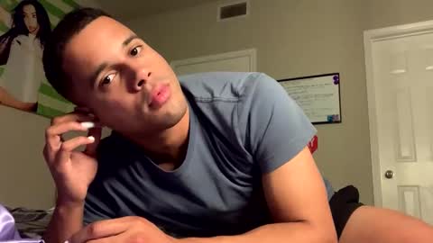 cakedupmothman online show from 27, 1, 2025