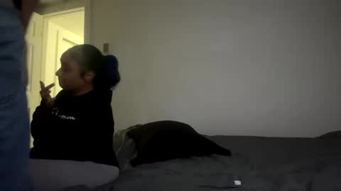 longjohns online show from 17, 11, 2025