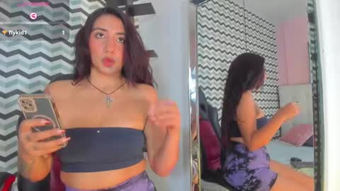 Snapshot of calanthelove chatting on 4, 3, 2025 Calanthe online show from 4, 3, 2025