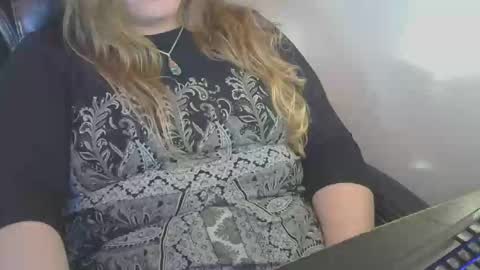 Calie online show from 10, 5, 2026