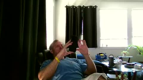 Snapshot of caligrown1154 chatting on 8, 6, 2026 caligrown1154 online show from 8, 6, 2026