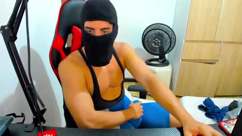 calihotcaliente27 online show from 20, 1, 2025