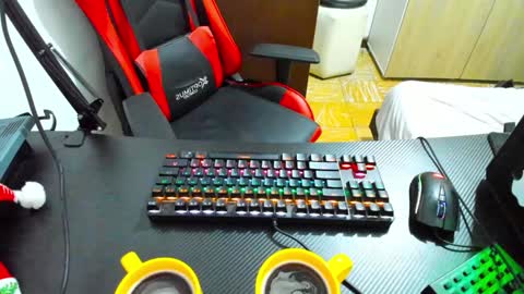 calihotcaliente27 online show from 25, 1, 2025