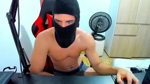 calihotcaliente27 online show from 5, 2, 2025