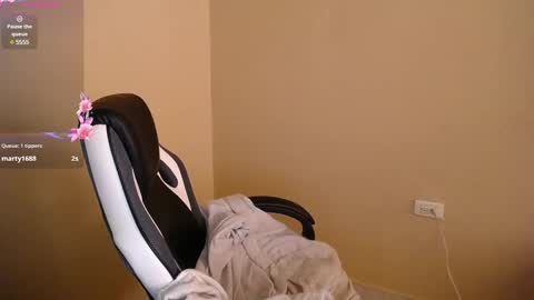 caliope_goddess1 online show from 18, 2, 2025