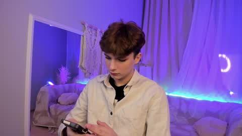 Snapshot of call__me_leo chatting on 14, 12, 2024 Call me Leo online show from 14, 12, 2024