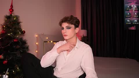 Snapshot of call__me_leo chatting on 18, 12, 2024 Call me Leo online show from 18, 12, 2024