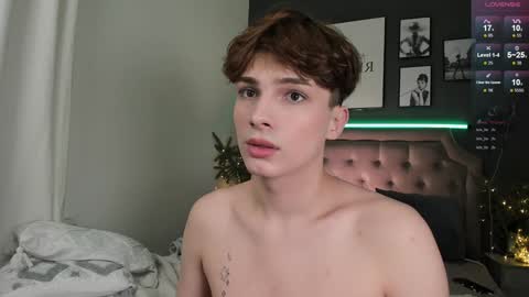 Snapshot of call__me_leo chatting on 28, 12, 2024 Call me Leo online show from 28, 12, 2024