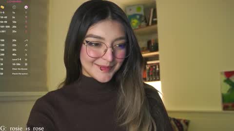 Snapshot of call_me_rosie chatting on 1, 2, 2025 online show from 1, 2, 2025
