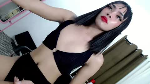 Snapshot of call_me_taylor chatting on 25, 7, 2026 call_me_taylor online show from 25, 7, 2026