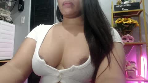 Snapshot of call_me_veinxxx chatting on 17, 6, 2026 Miss VIEN SAB online show from 17, 6, 2026
