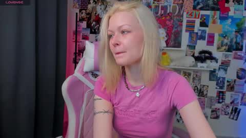 Robin online show from 23, 11, 2025