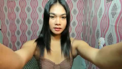 Snapshot of callme_bella26 chatting on 8, 10, 2025 bella online show from 8, 10, 2025