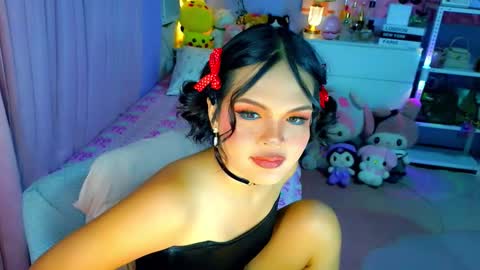 Mia online show from 2, 2, 2026