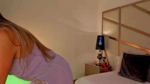 Anna Banana online show from 14, 2, 2025
